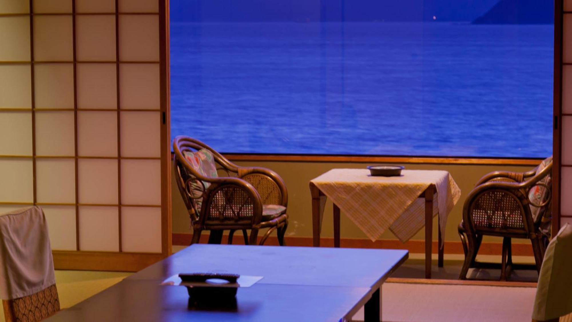 Wakayama Kada Onsen Kada Kaigetsu Hotell Exteriör bild