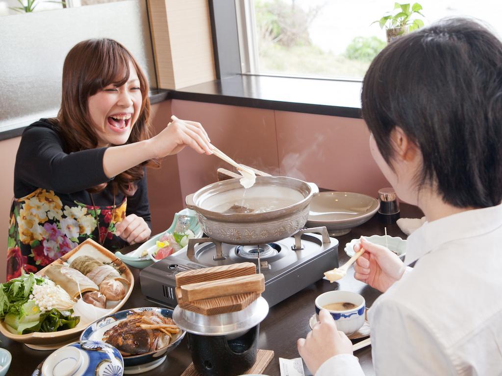 Wakayama Kada Onsen Kada Kaigetsu Hotell Exteriör bild