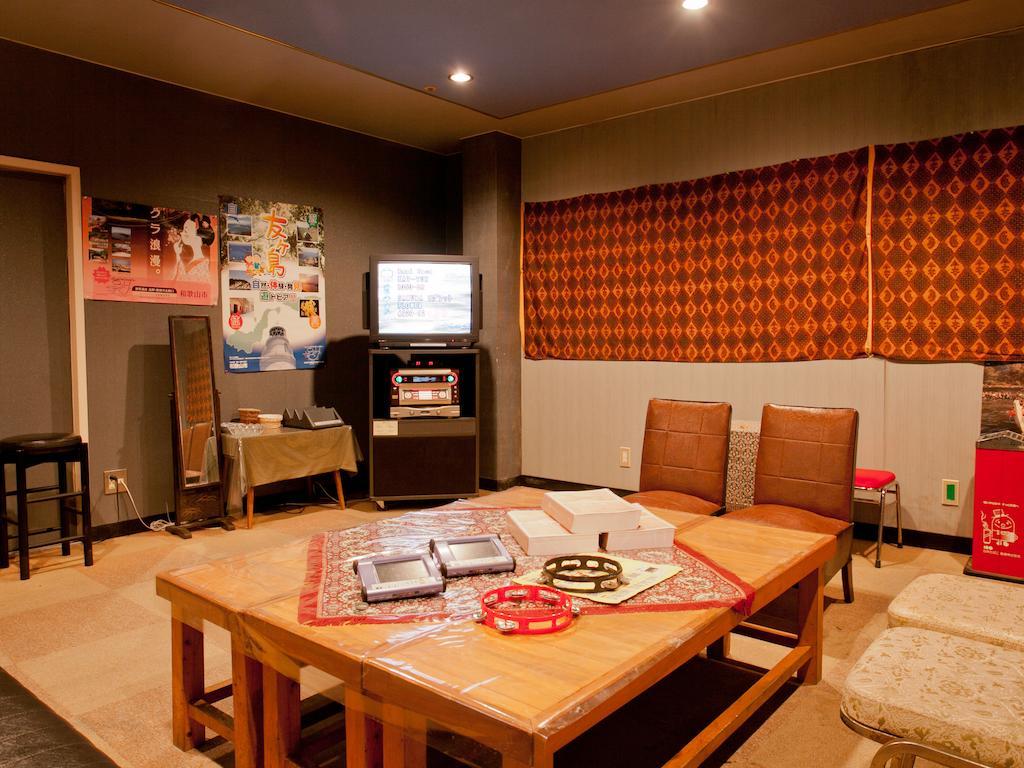 Wakayama Kada Onsen Kada Kaigetsu Hotell Exteriör bild