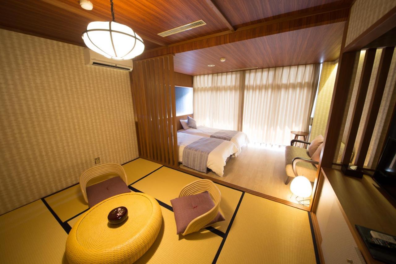 Wakayama Kada Onsen Kada Kaigetsu Hotell Exteriör bild